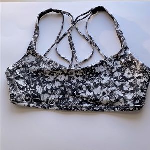 Lululemon Free to Be Zen bra (w/o padding)